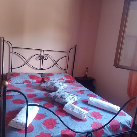 Casa Vacanze Butterfly Trabia Buitenkant foto